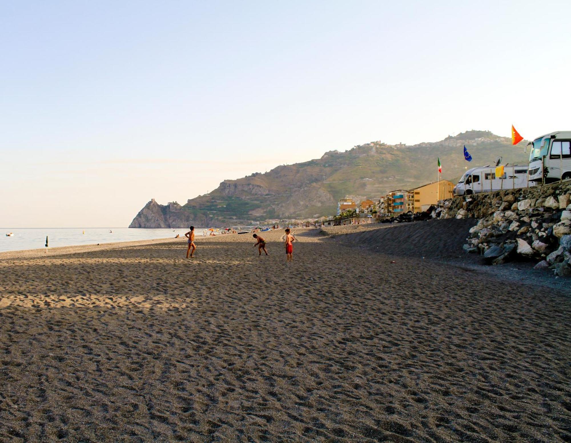 Campsite La Focetta Sicula 2*