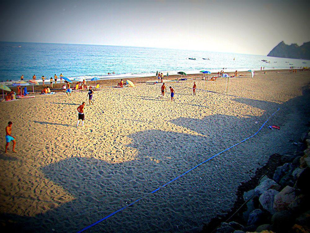 Campsite La Focetta Sicula 2*