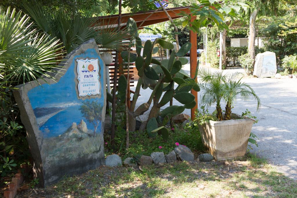Campsite La Focetta Sicula 2*